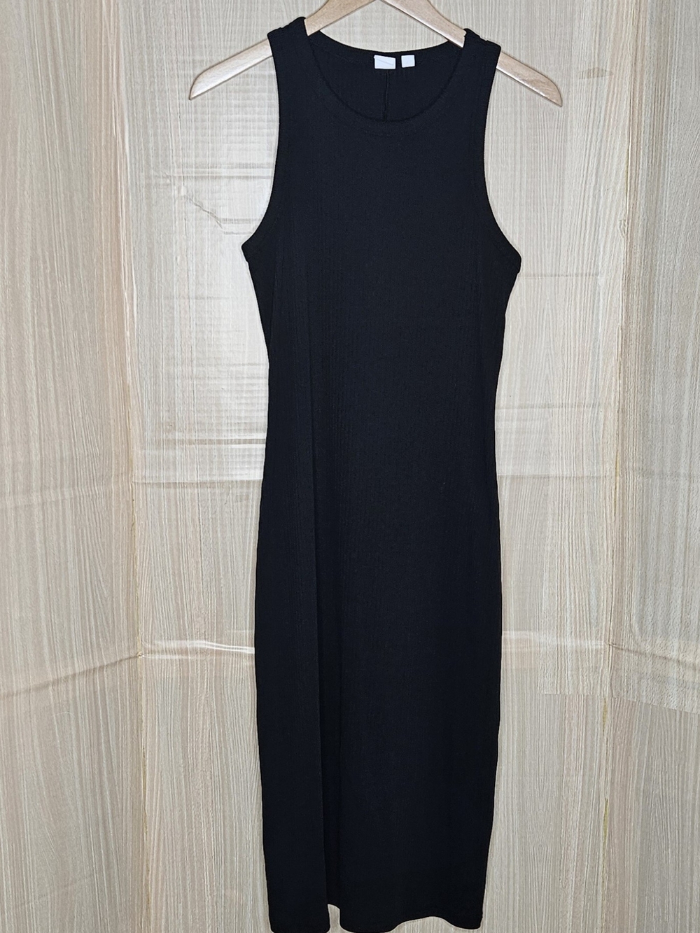 GAP women’s black ribbed knit sleeveless midi tank dress small.